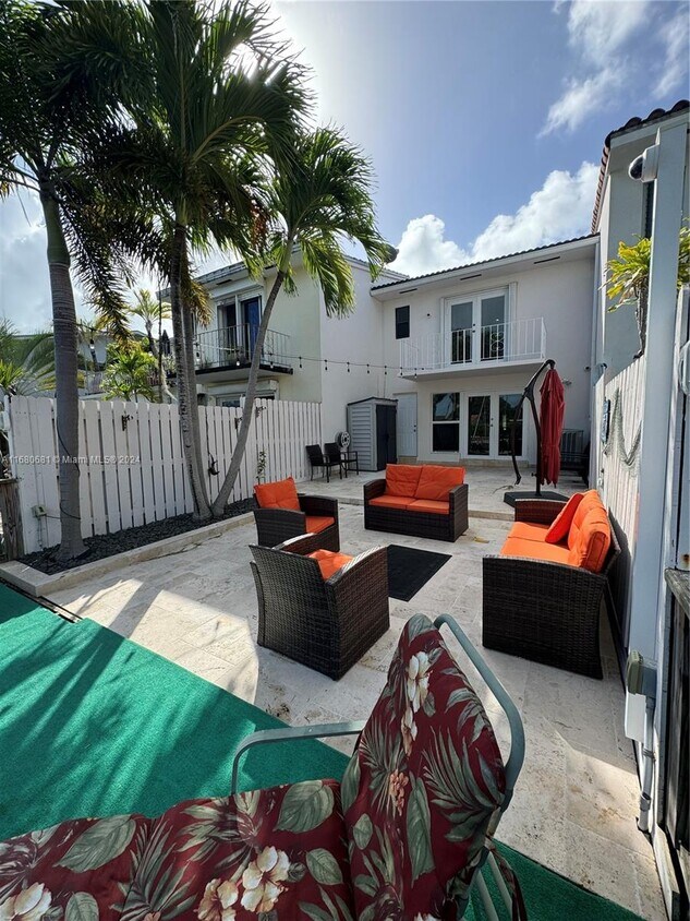 Photo - 2219 NE 123rd St (North Miami, FL)