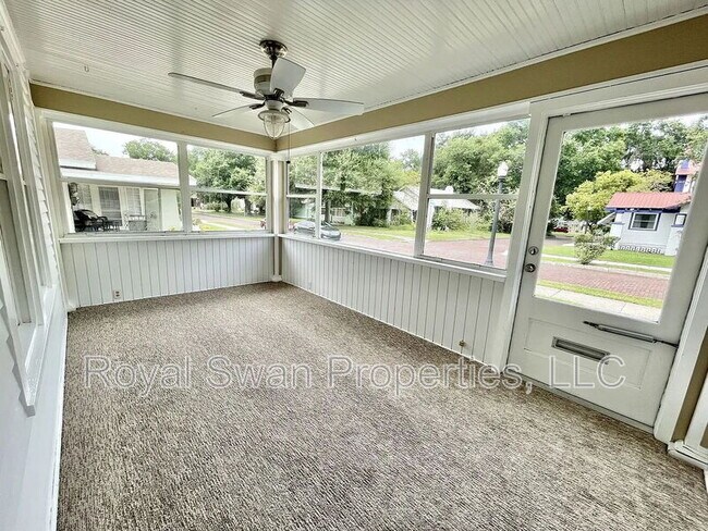 Photo - 815 Cumberland St