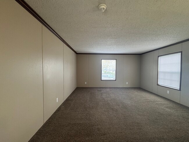 Photo - 4095 Geranium Ln