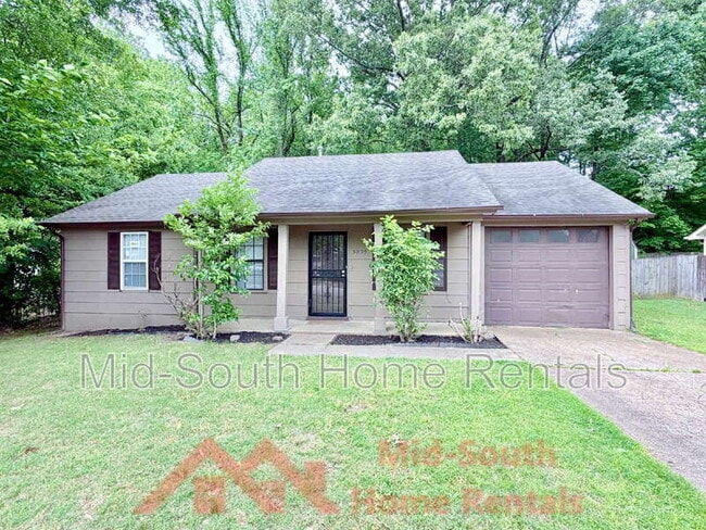 Building Photo - 3829 Walsingham Dr