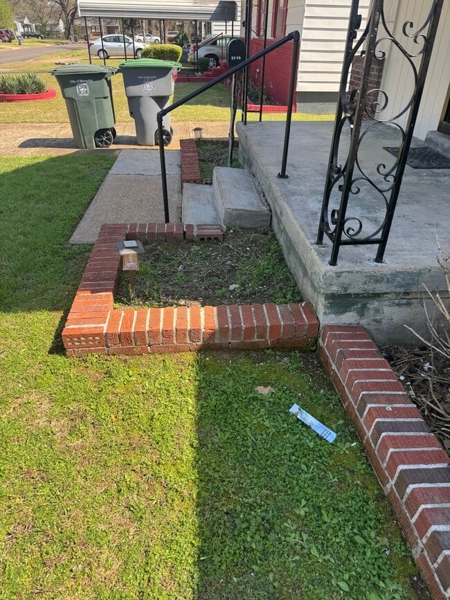 Photo - 4261 Boyce Ave