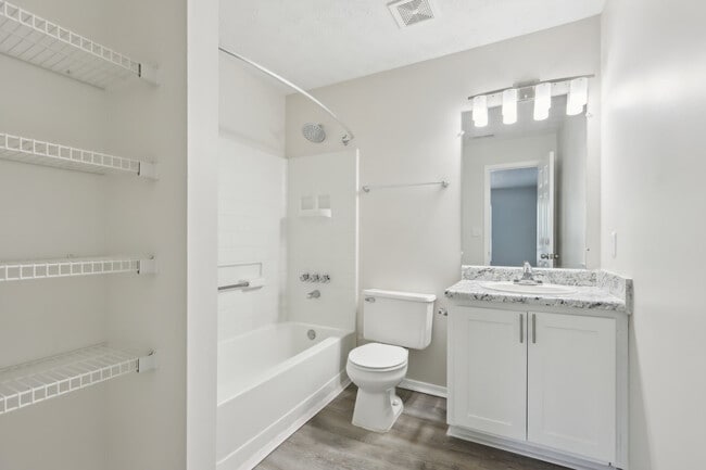 Photo - Reserve at Garden Lake