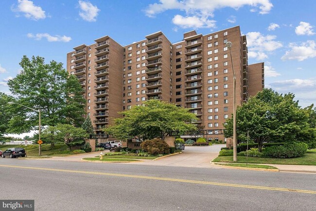 Photo - 200 N Pickett St Unit 513