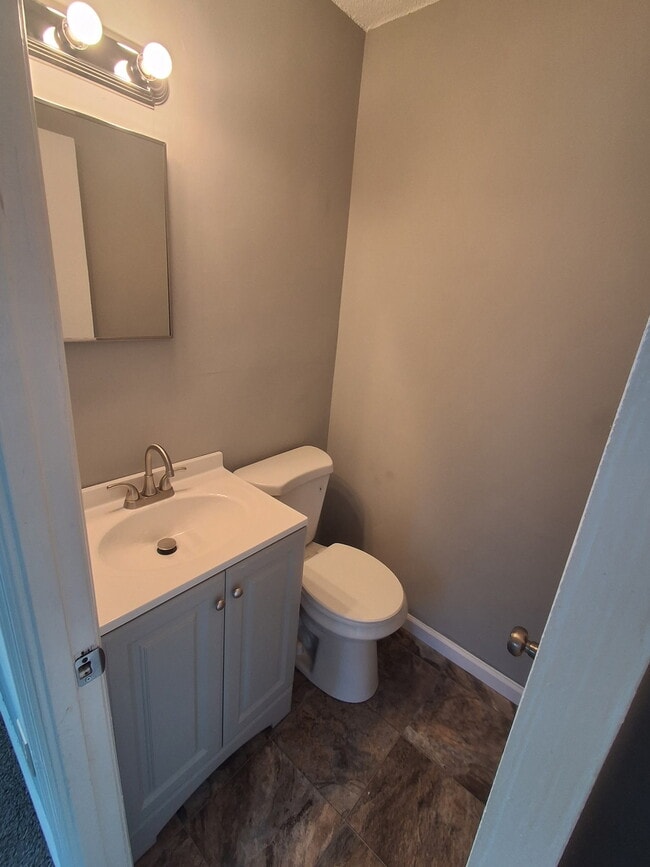 Photo - 2541 Huntington Dr