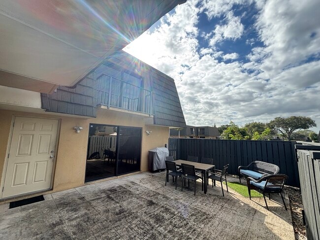 Photo - 1017 10th Way