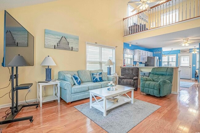 Photo - 829 Palmwood Cir