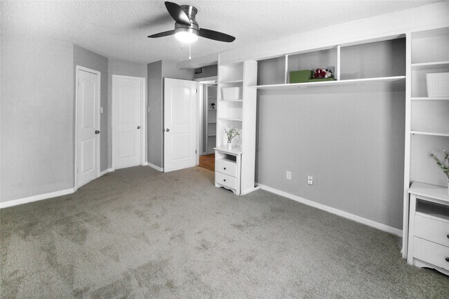 Photo - 2800 Jeanetta St Unidad 605