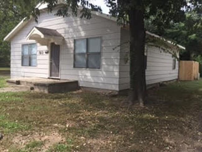 Comfortable living in this 3-bedroom, 1-bath home