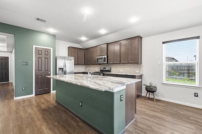 Photo - 6303 Cambrai Wood Ln