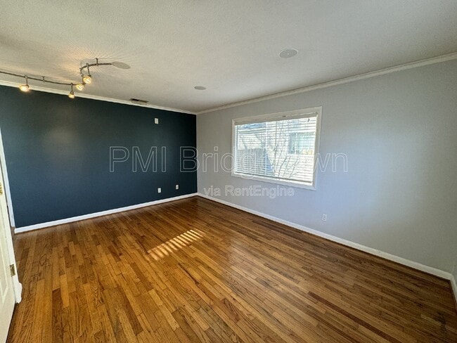 Photo - 9545 N Hodge Ave