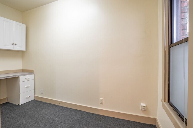 Photo - The Duke Apartments