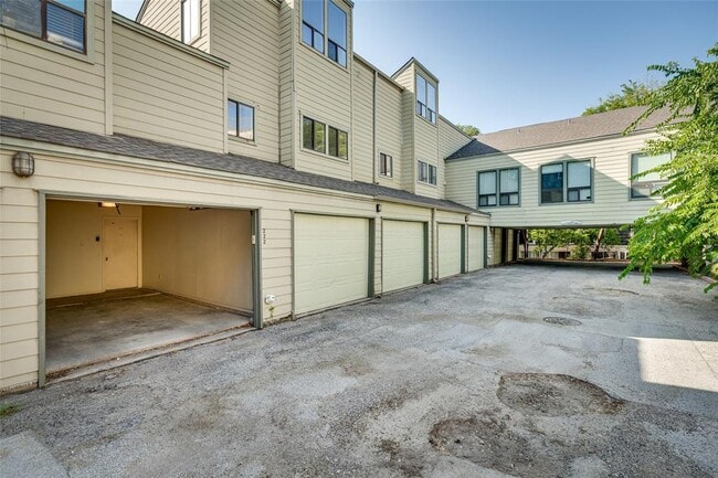 Photo - 2612 San Pedro St Unit 222