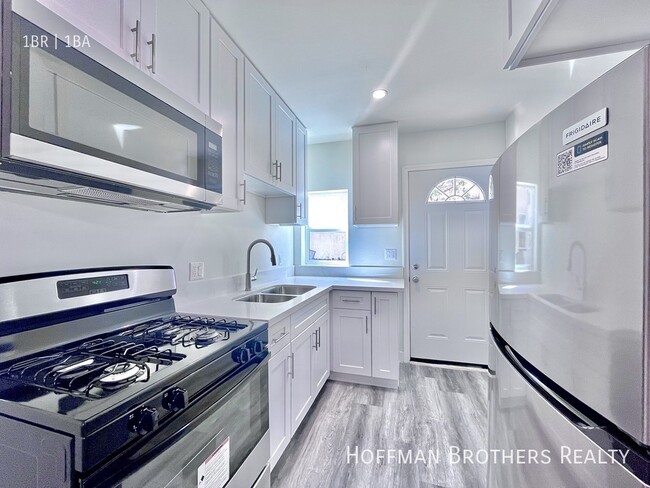 Photo - 420 N Sierra Bonita Ave Unit 1/4