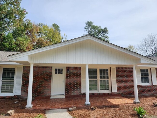 628 Shadow Ln