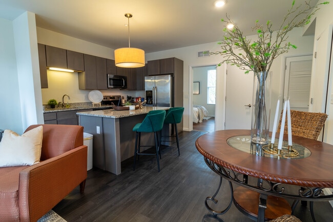 Photo - The King Apartments