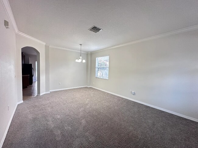 Photo - 5556 Oakworth Pl