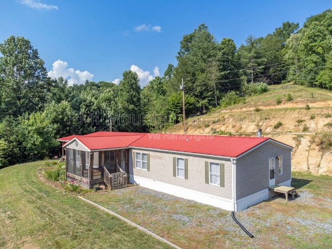 Photo - 3113 Revere Rd