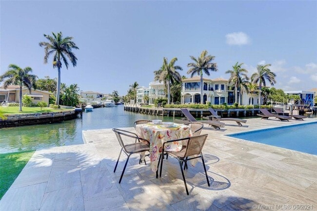Photo - 750 Marine Dr