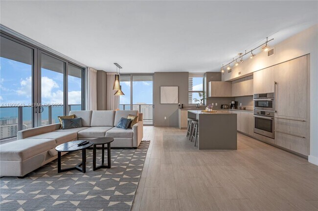 Photo - 4010 S Ocean Dr Unidad R2501