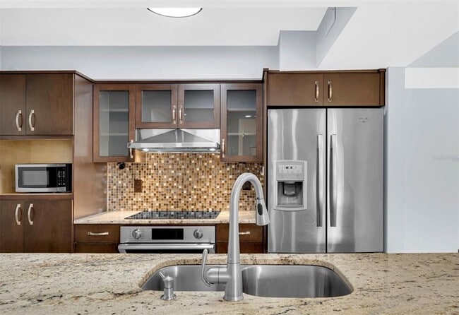 Photo - 3008 Parkway Blvd Unit 303