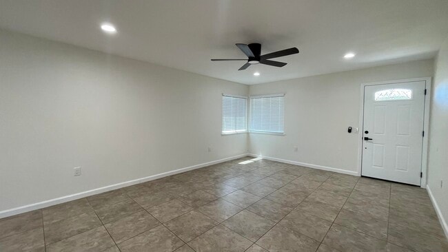 Photo - 81683 De Plata Ave