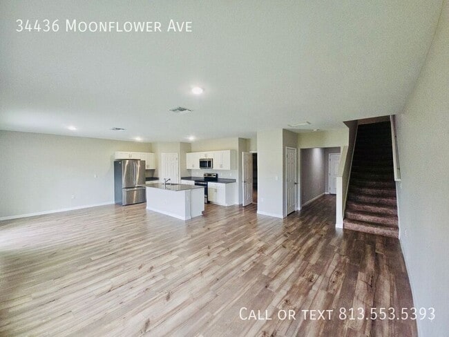 34436 Moonflower Ave