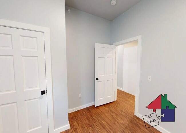 Photo - 33 Granite St Unit 1