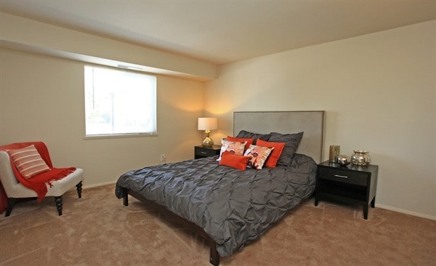 Photo - Chesapeake Village Apartments