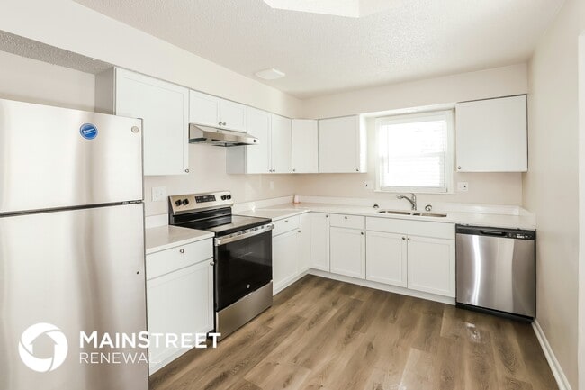Photo - 1000 NE 115 St