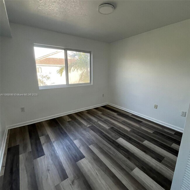 Photo - 15410 SW 284th St Unidad 8307