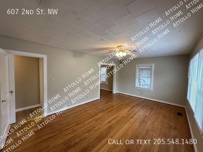 Photo - 607 2nd St NW