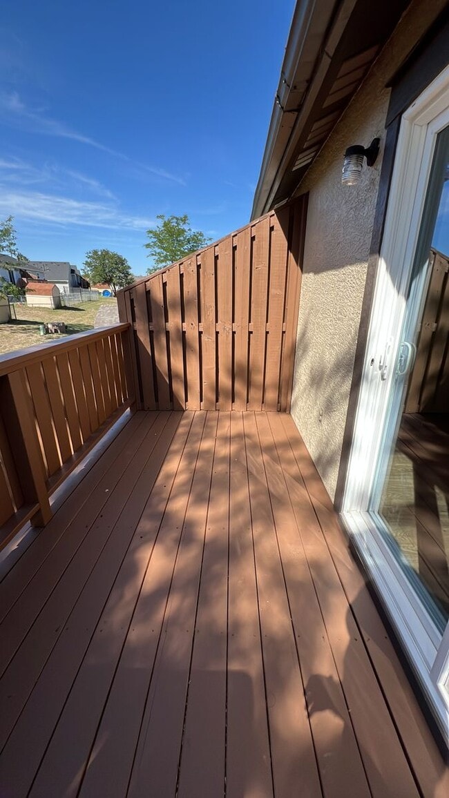 1045 Sitting Bull Ct