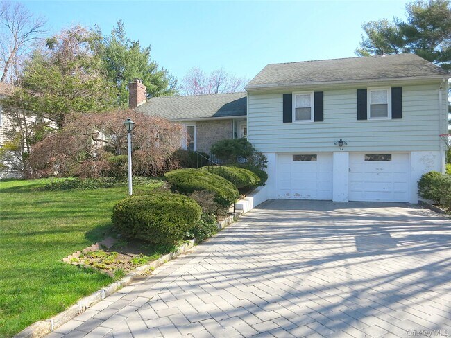 Building Photo - 174 Waverly Rd Rental