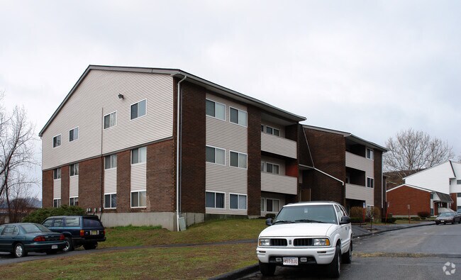 Photo - Jarvis Heights Apartments