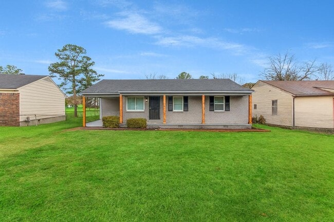 Building Photo - 4951 Shayne Ln