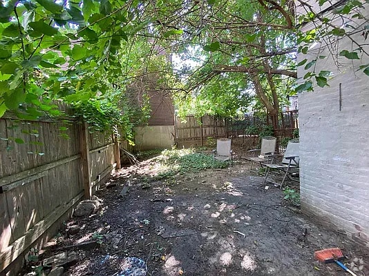Building Photo - 1116 Bushwick Ave Rental
