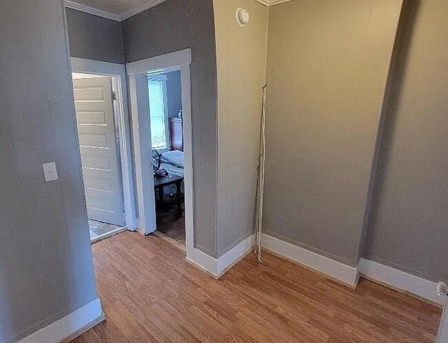 Photo - 217 S Zetterower Ave