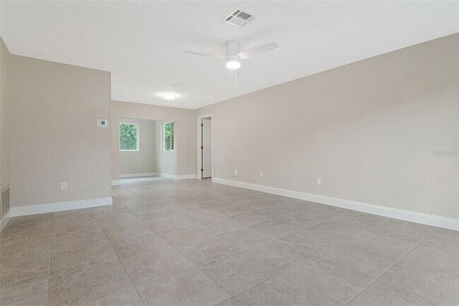 Photo - 2958 Dundee Dr