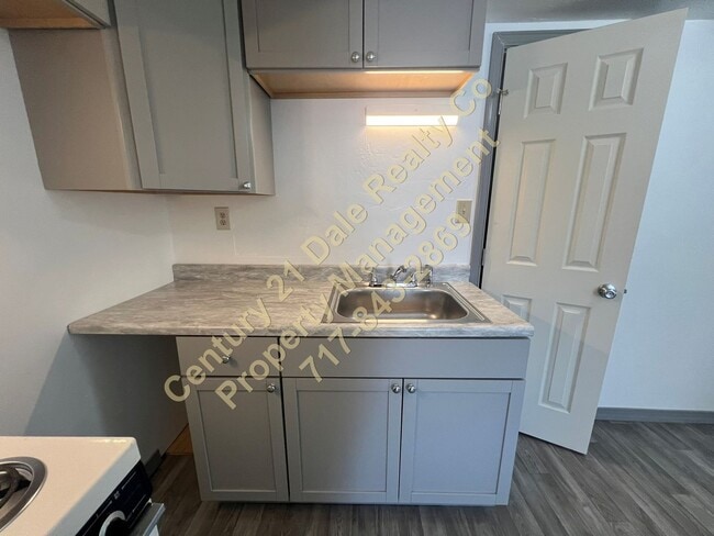 Photo - Clean Efficiency with ALL UTILITIES INCLUDED Unit 4778