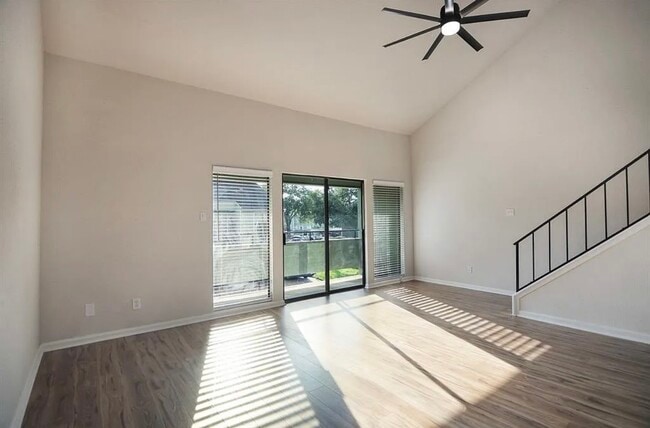 14777 Wunderlich Dr Unidad 708