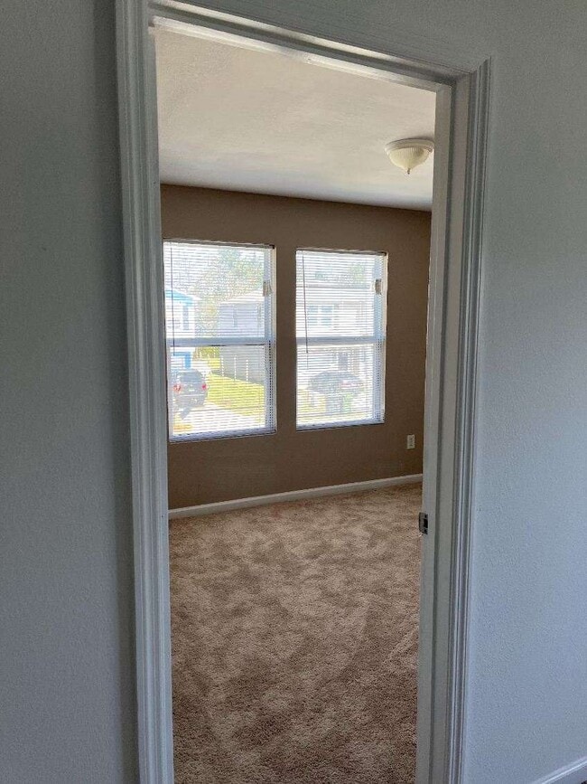 Photo - 224 Dormont Dr NE