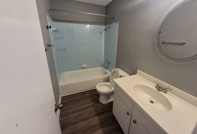 Photo - 14 S Lafayette St Unidad 6