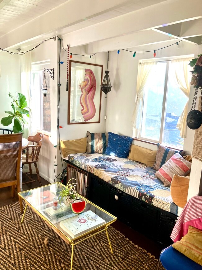 Photo - 1640 Lemoyne St Unit 3