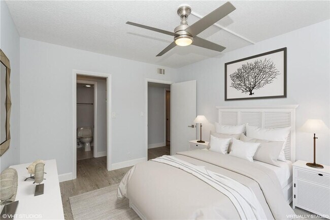 1000 River Reach Dr Unit 123
