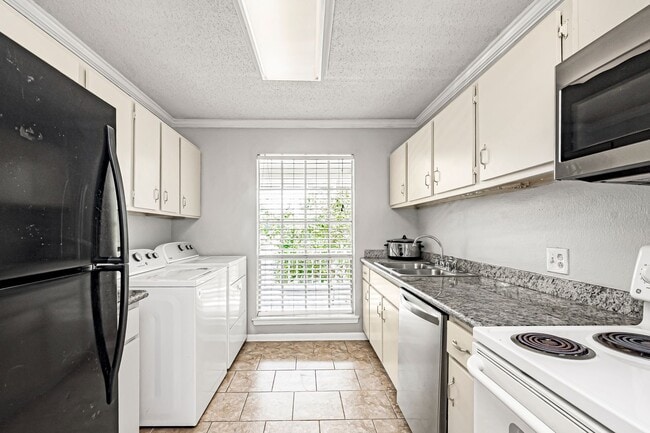 Photo - 2 Bedroom Condo in Gated Community off Jefferson HWY | Community Pool