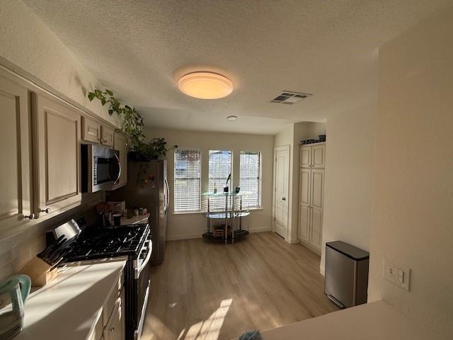 Photo - 2900 Sabinal Trail