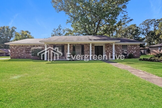 Building Photo - 5805 Baxter Dr