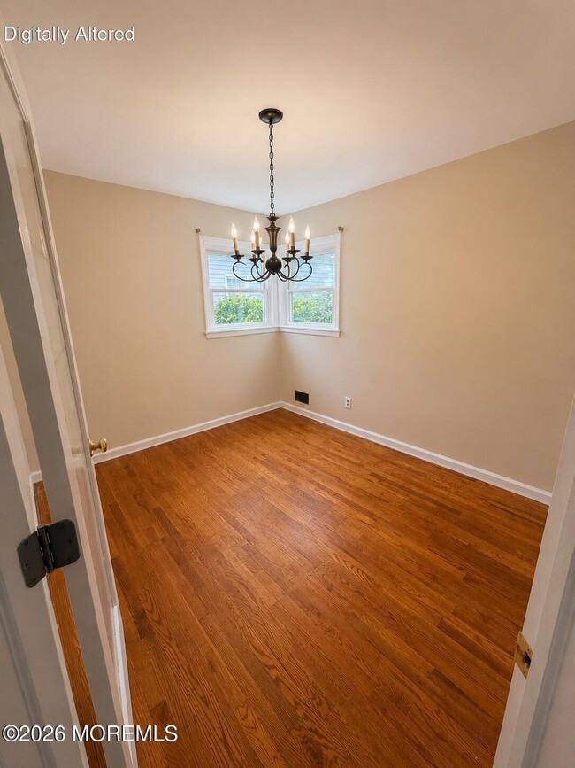 Photo - 54 Longwood Dr