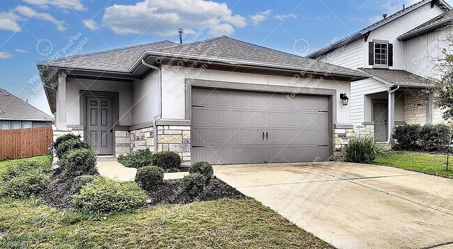 Photo - 4 br, 2 bath House - 221 Spanish Foal Trl