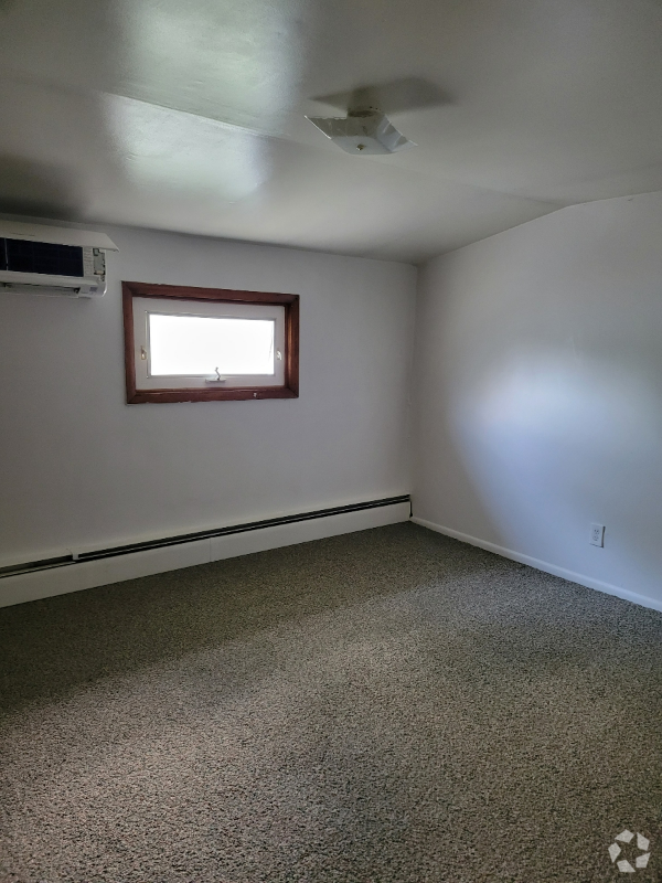 Building Photo - 17929 Leona Ave Unit 32 Rental